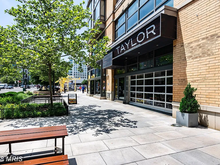 475 K St NW #314 — Photo 20