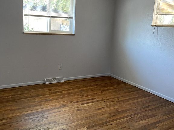 4th image of 3180 W Mexico Ave