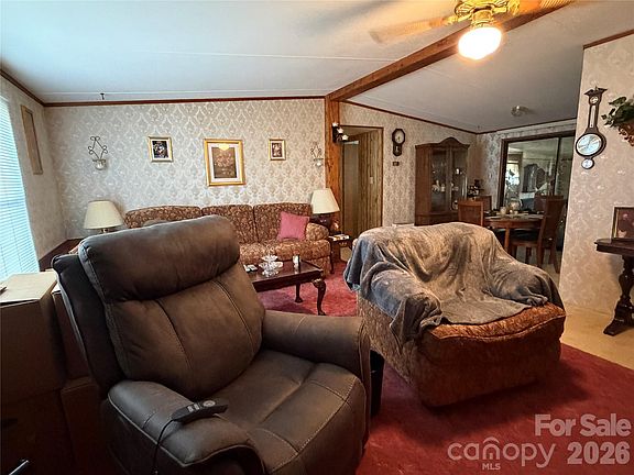 4th image of 5720 Skyway Dr