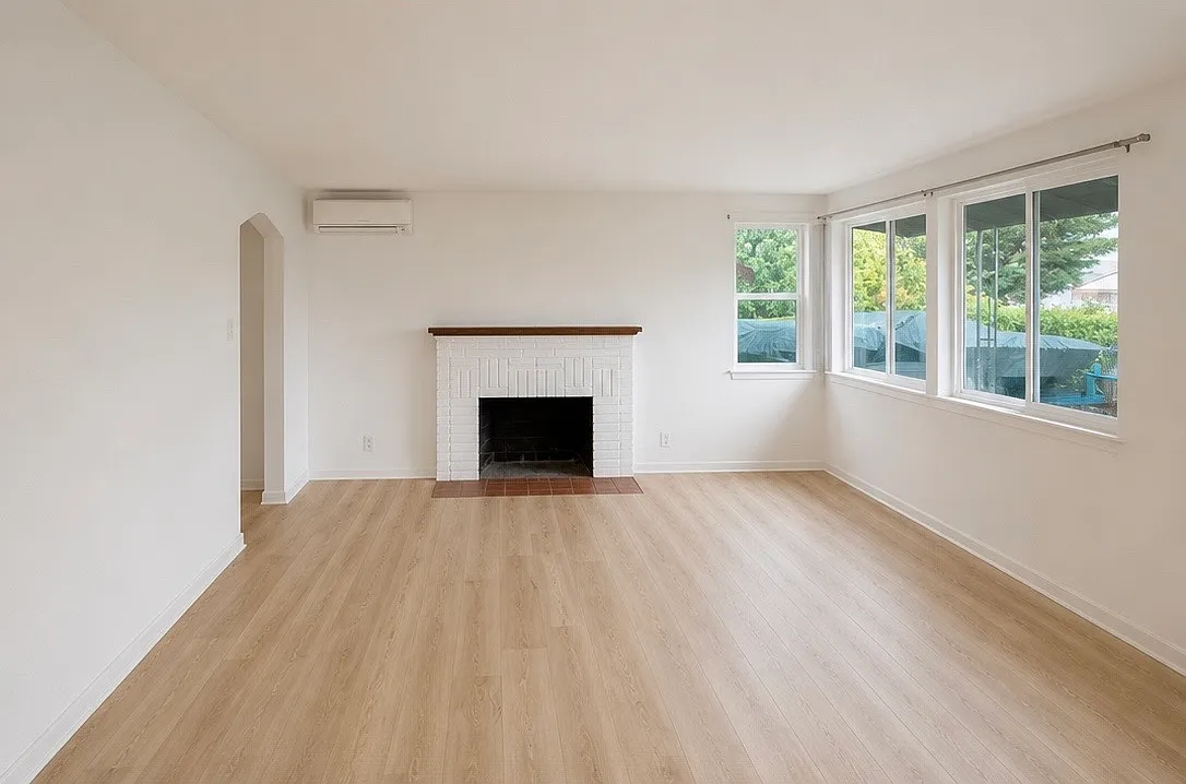 4 bed, 1426 sqft, $4,950 — Photo 4