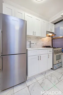 Rented by Mirador Real Estate | media 18