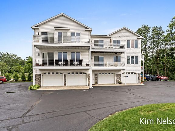 4th image of 8664 Ellenwood Estates Dr