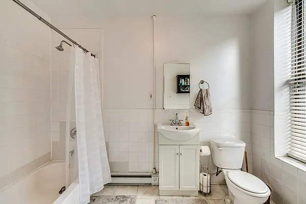 Rented by MNS | media 17