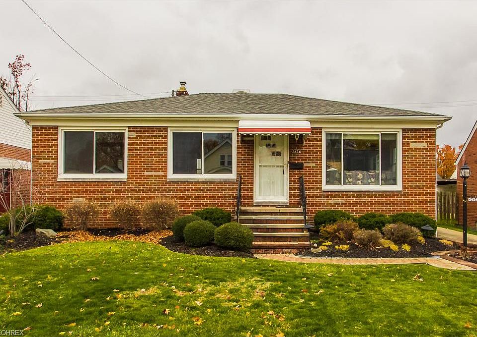 1st image of 2424 Tuxedo Ave