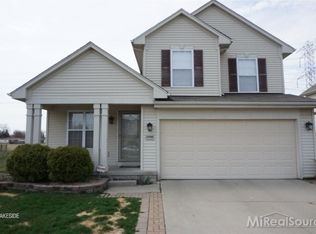 25369 Constitution Ave, Warren, MI 48089