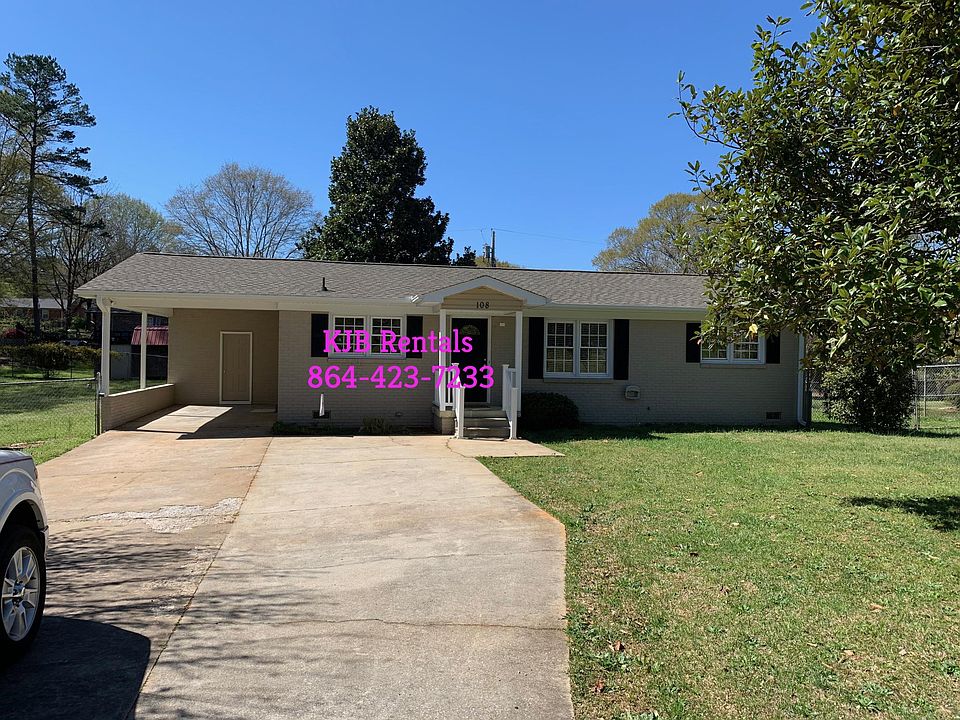 Front view 108 Eisenhower St, Easley, SC 29642