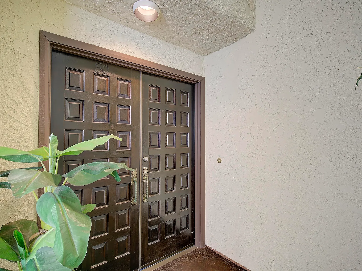 2 bed, 2.0 bath, 1721 sqft, $9,600 — Photo 4