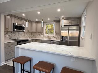 13014 Kerrydale Rd, Woodbridge, VA 22193