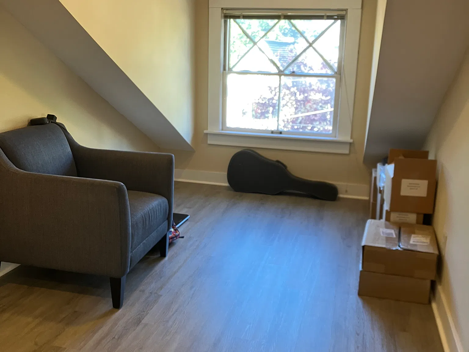 2 bed, 1400 sqft, $2,285 — Photo 3