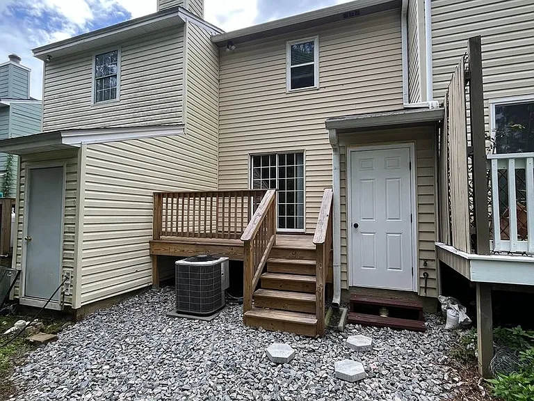 1569 Jacks Dr #A — Photo 30