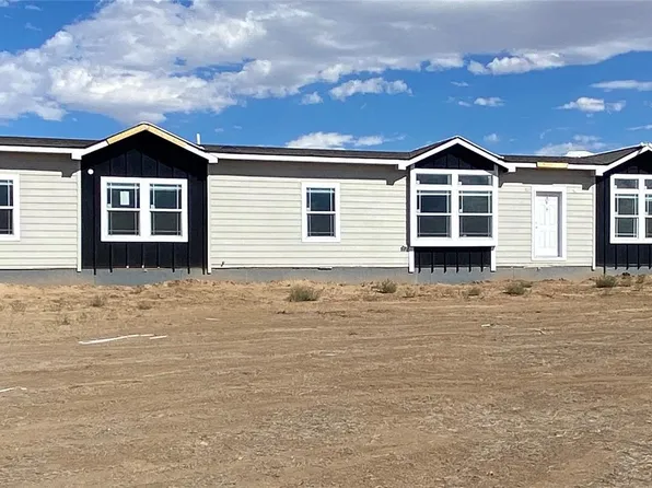 1650 S Edgar Court, Strasburg, CO 80136