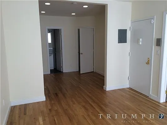 Rented by Triumph Property Group | media 17