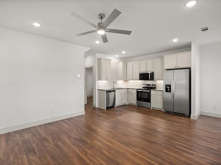 508 E Kimball St #2 — Photo 7