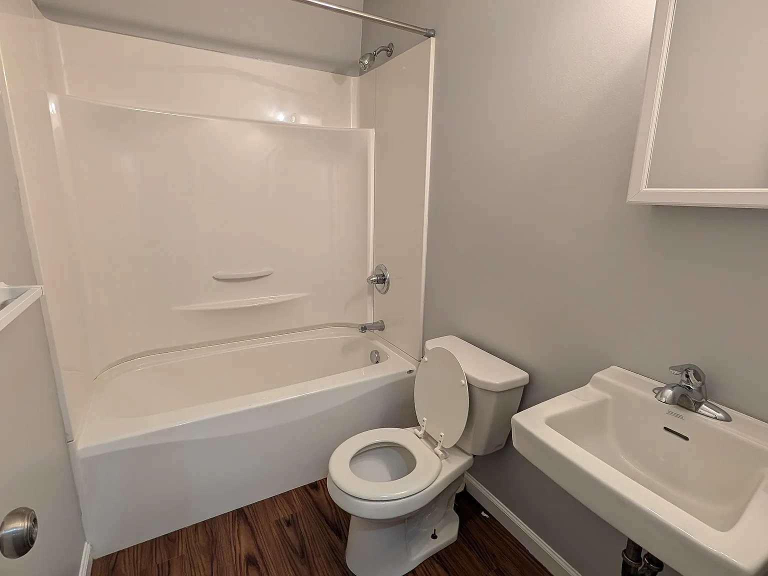 3304 SW 29th Terrace - 2 — Photo 3