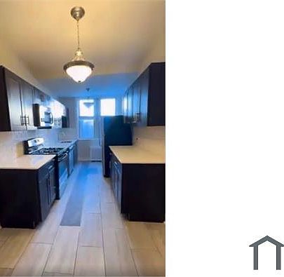 2nd image of 1313 E Hyde Park Blvd #3