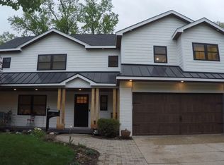 1221 Palmer St, Plymouth, MI 48170