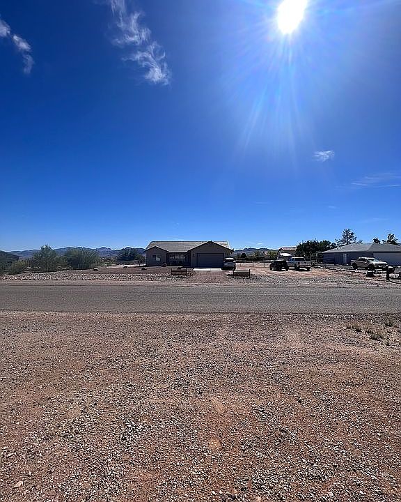 2nd image of 3629 N Milky Way Rd