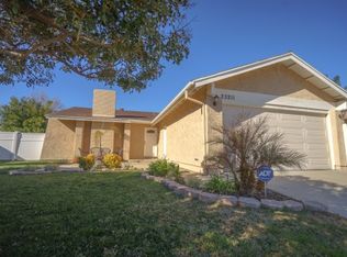 23211 Via Flored, Santa Clarita, CA 91355