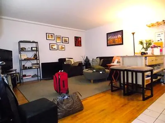 Rented by JM Preston Properties LLC | media 25