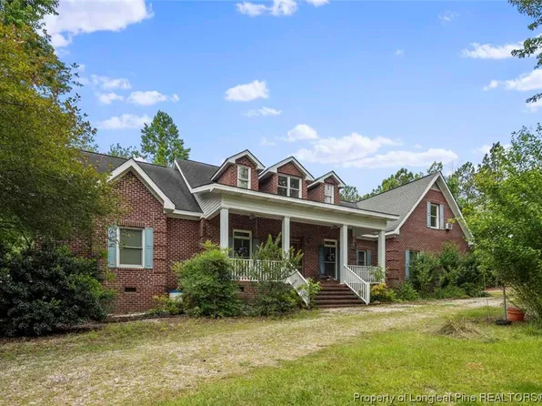 8701 Steeplechase Dr, Linden, NC 28356