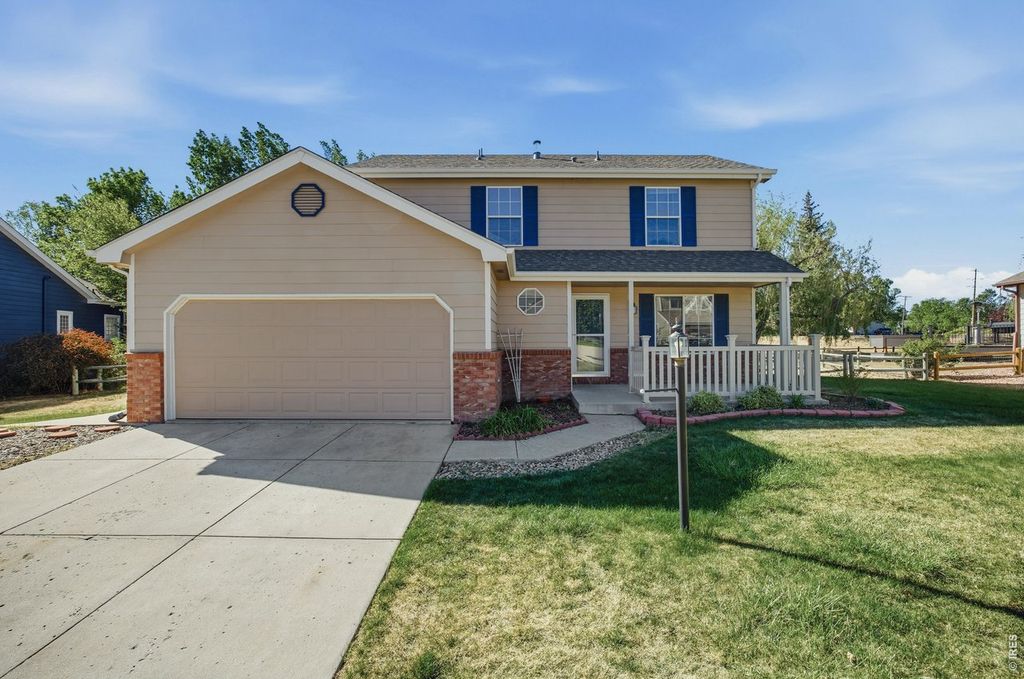 2056 Calhoun Ct