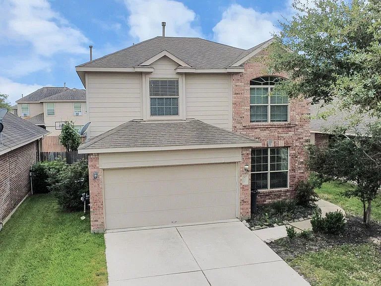 6106 Grassy Haven Ln — Photo 7