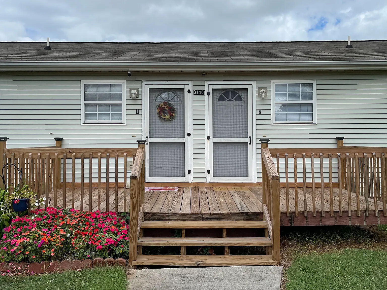 2 bed, 1200 sqft, $1,350 — Photo 3