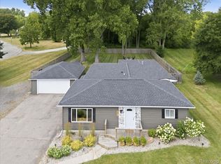 1475 N Irish Rd, Davison, MI 48423