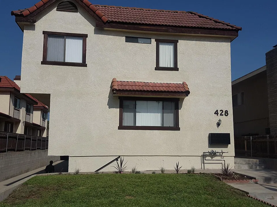 428 N Curtis Ave #E