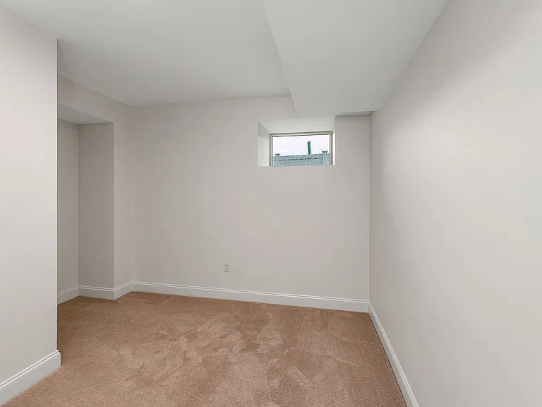 177 N Main St #LL02 — Photo 11