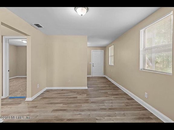 3rd image of 1627 Windle St #A