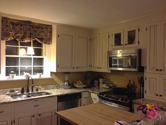 5th image of 2030 Teddington Dr
