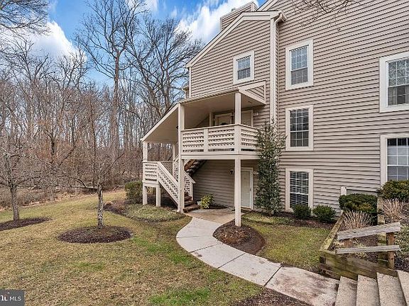 3rd image of 7678 Willow Point Dr #7678