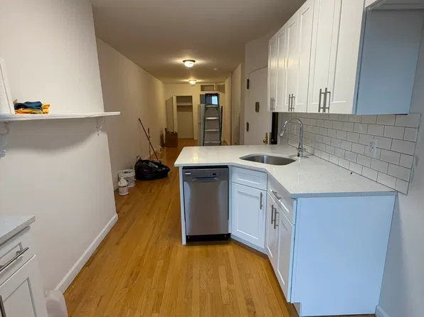 156 Dupont Street #3L, photo 3