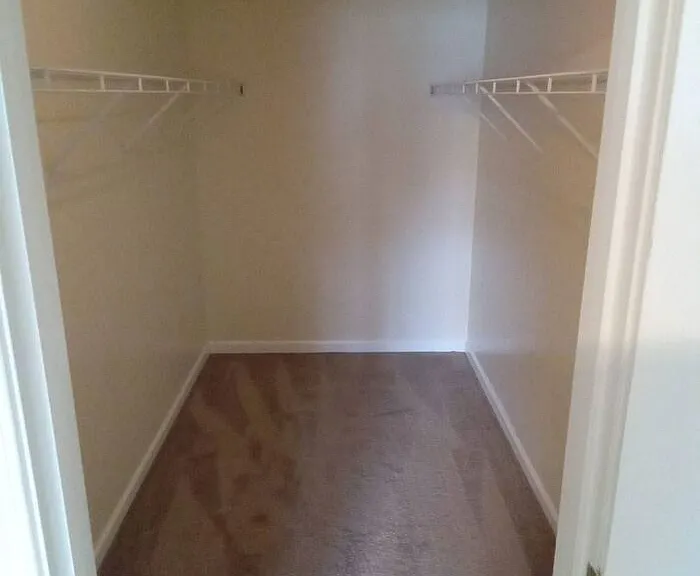 738 Ablow Dr — Photo 15