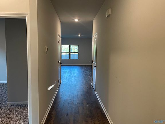 3rd image of 103 Canonbury Dr