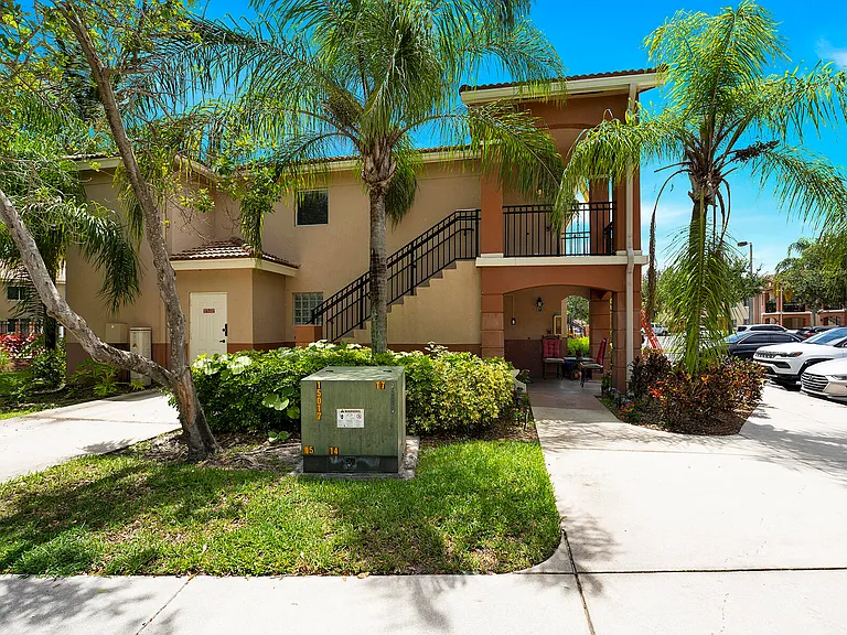 3790 N Jog Rd #201 — Photo 32