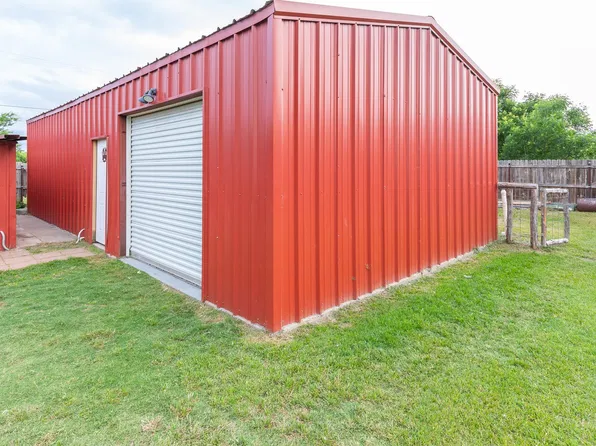 102 Scurry Ave, Tuscola, TX 79562