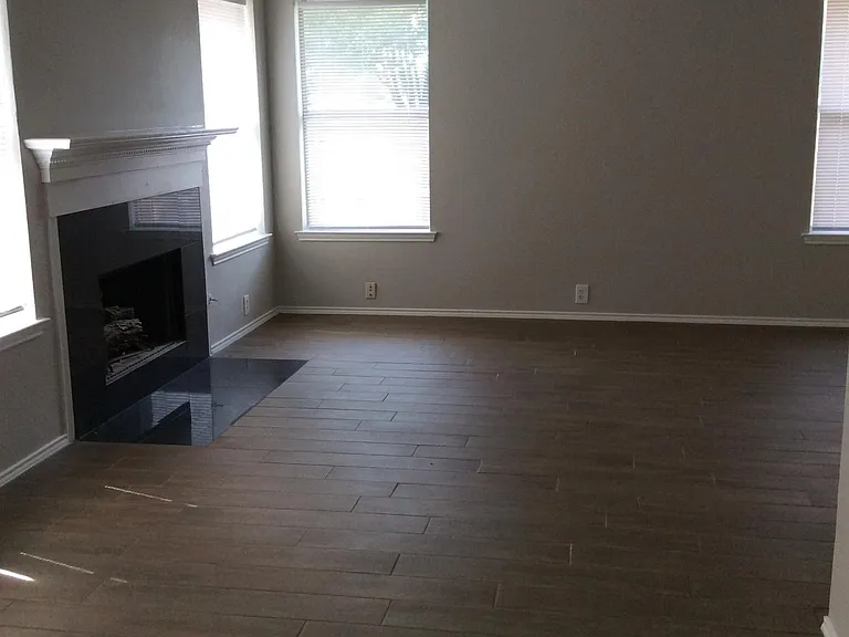 9701 Rochdale Dr — Photo 10