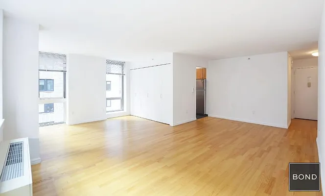 Rented by Bond New York | media 2