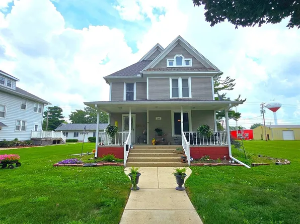 105 N Galena Ave, Wyoming, IL 61491