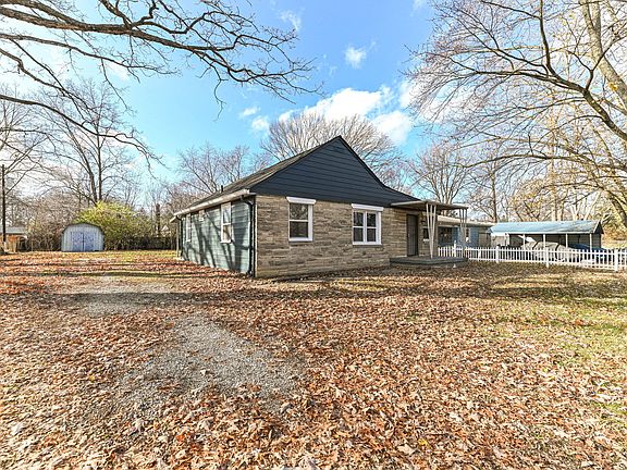 2nd image of 3688 N Sadlier Dr
