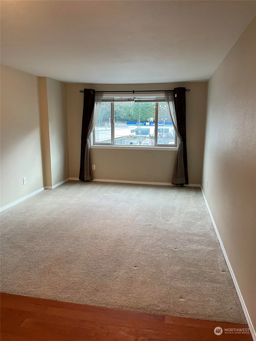 14300 32nd Avenue NE #206 photo 1