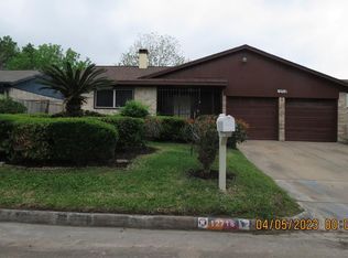 12718 Panay Dr, Houston, TX 77048
