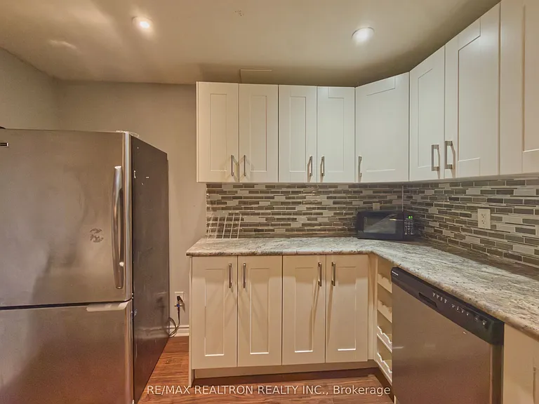 125 Decourcy Ireland Cir #BASEMENT — Photo 7