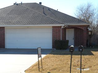 1214 Lindsey Ln #A-B, Cleburne, TX 76033
