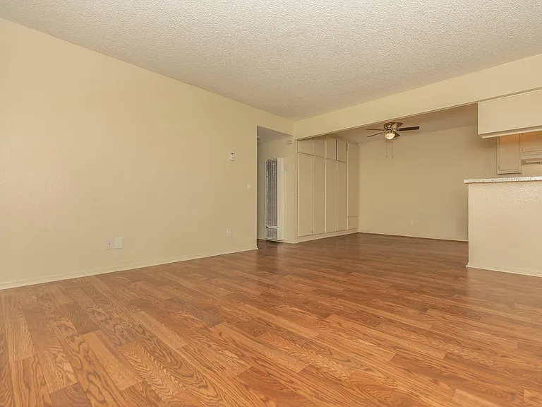 Vintage Woods Apartments — Photo 17