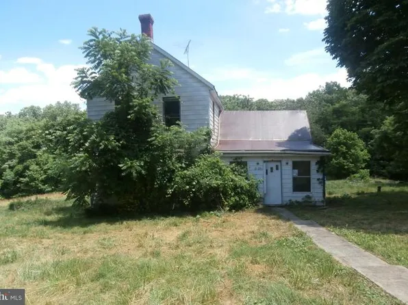 21201 Big Woods Rd, Dickerson, MD 20842