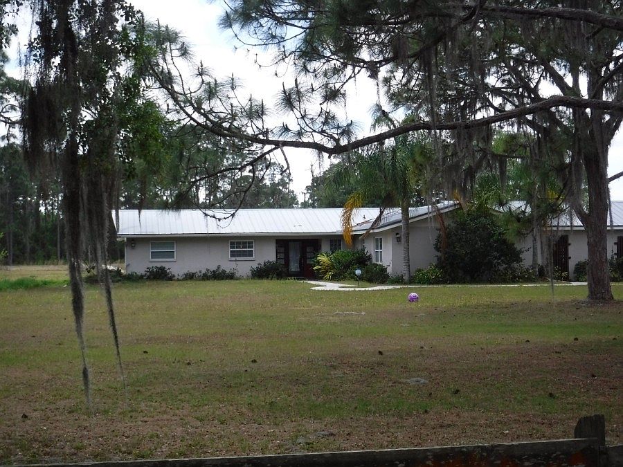 1st image of 7906 Kennedy Ln