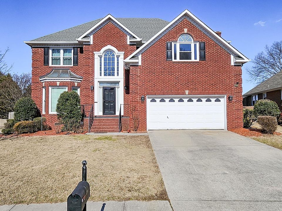 1st image of 129 Paul Revere Dr